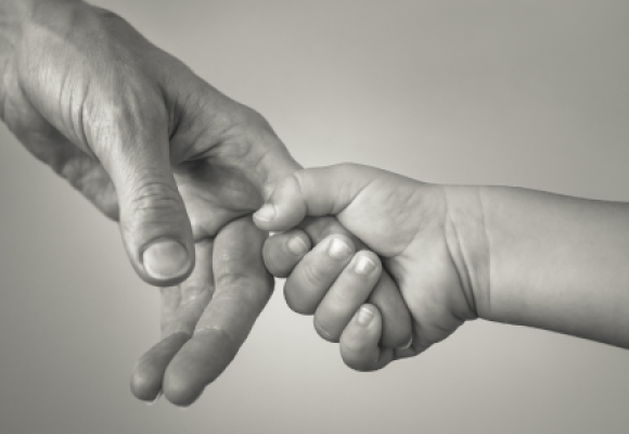 How to Build a Deep Emotional Bond With Babies Below 1 Year Old